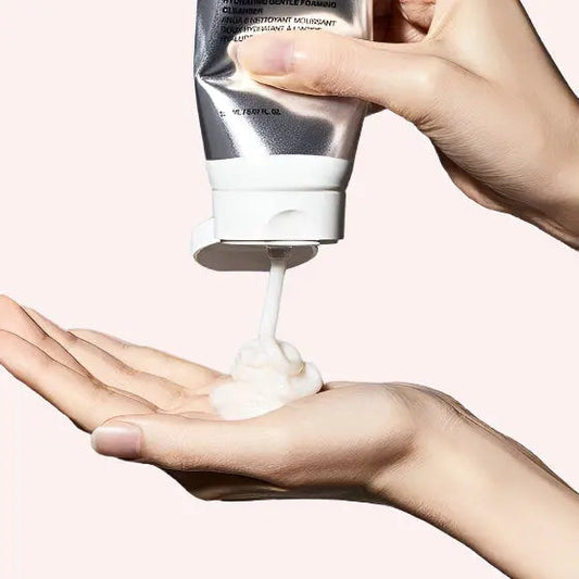 8 HYALURONIC ACID HYDRATING GENTLE FOAM CLEANSER