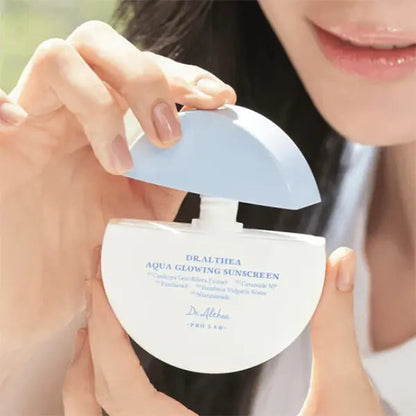 AQUA GLOWING SUNSCREEN SPF 50+