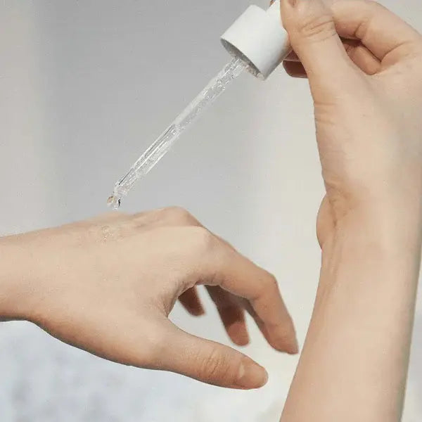 HYALU-CICA FIRST AMPOULE