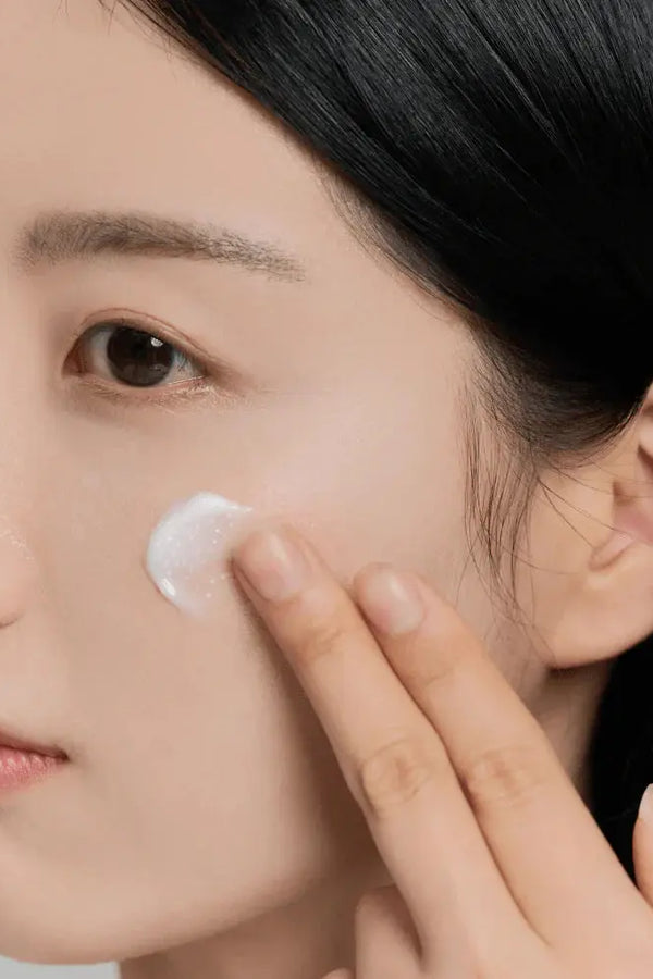 5. Crema Hidratante (Moisturizer)