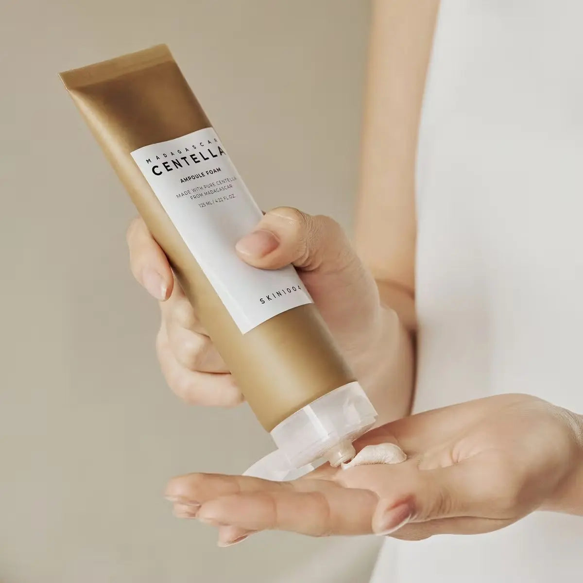 MADAGASCAR CENTELLA AMPOULE FOAM