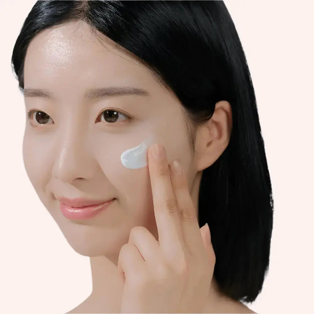 HYALU-CICA WATER-FIT SUN SERUM SPF50+