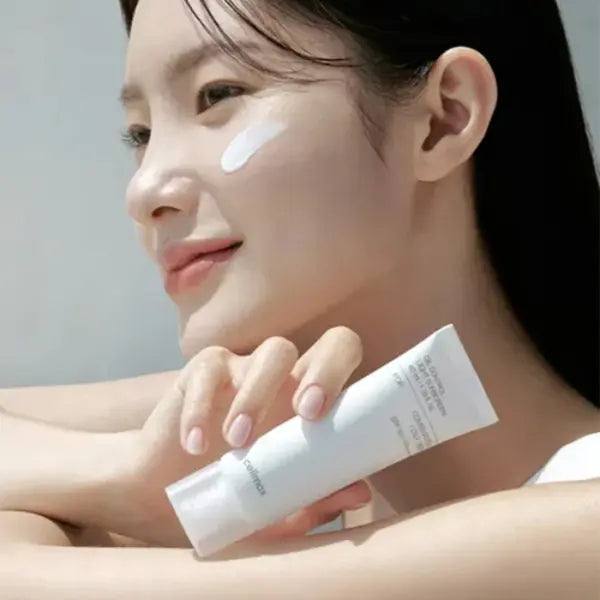 OIL CONTROL LIGHT SUNSCREEN SPF 50+