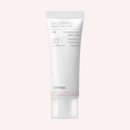 OIL CONTROL LIGHT SUNSCREEN SPF 50+